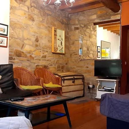 Holiday home Casa De Pineiro Y Opcional De Santiago de Compostela